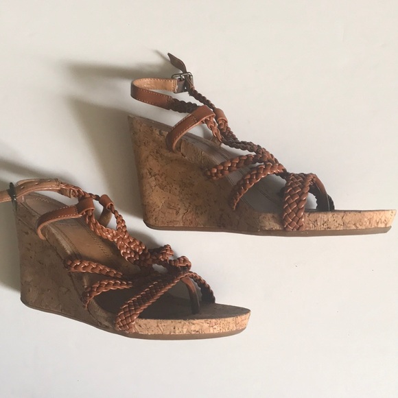 Gianni Bini brown wedges - Picture 2 of 4